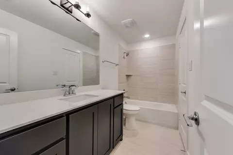 Bath - 2961 Mockingbird Ln, Prosper, TX 75078 photo 1 of 11