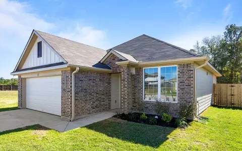 1903 Meridian Loop, Temple, TX 76504
