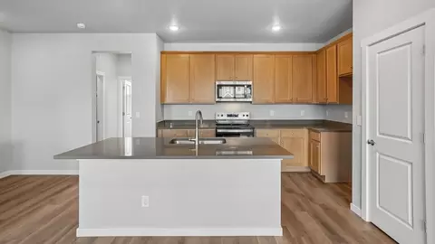 Kitchen - 24161 E 54th Pl, Aurora, CO 80019 photo 1 of 6