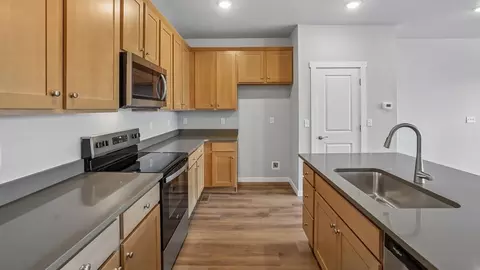 Kitchen - 24161 E 54th Pl, Aurora, CO 80019 photo 4 of 6