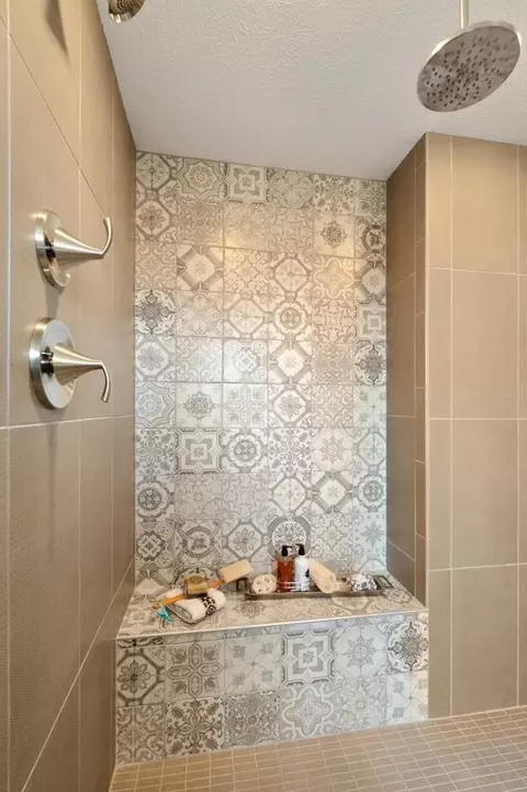 Bath - 20 Boulder Blvd, Peninsula, OH 44264 photo 6 of 7