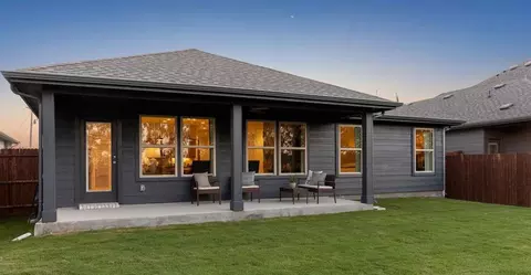 Exterior - 1620 Macadamia Ct, Aubrey, TX 76227 photo 3 of 5