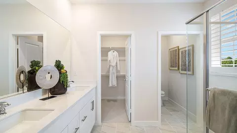 Bath - 2533 E Hyde Paseo, Ontario, CA 91762 photo 2 of 6