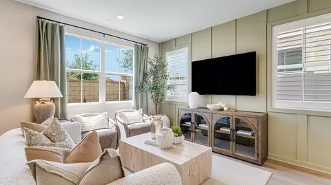 Living - 2533 E Hyde Paseo, Ontario, CA 91762 photo 1 of 2