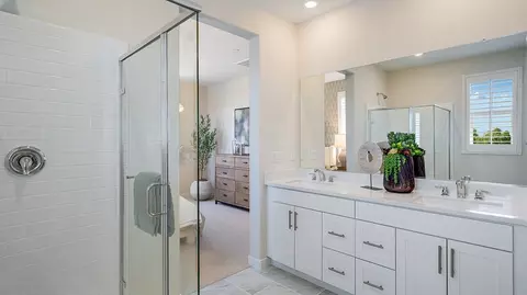 Bath - 2533 E Hyde Paseo, Ontario, CA 91762 photo 1 of 6