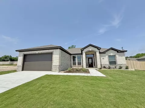 203 Lasso Loop, Lorena, TX 76655