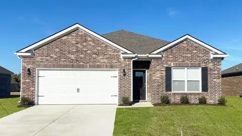 82 Pine St, Byhalia, MS 38611