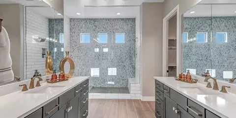 Bath - 4367 N 201st Dr, Buckeye, AZ 85396 photo 3 of 3