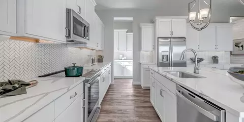 Kitchen - 4367 N 201st Dr, Buckeye, AZ 85396 photo 2 of 8