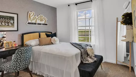 Bedroom - 142 Illusion Lake Ln, Buda, TX 78610 photo 5 of 10