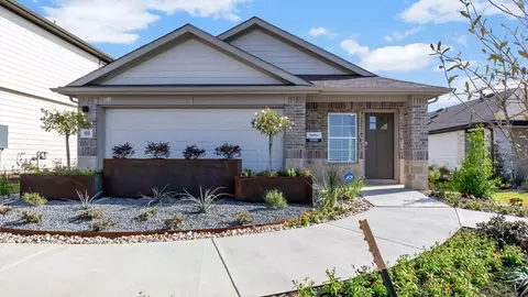 Exterior - 142 Illusion Lake Ln, Buda, TX 78610 photo 4 of 10