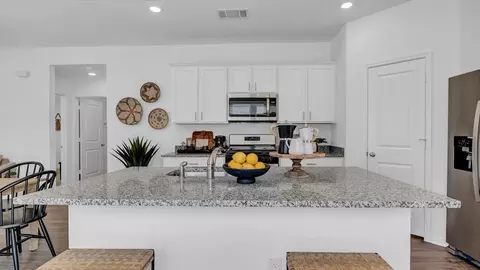Kitchen - 142 Illusion Lake Ln, Buda, TX 78610 photo 3 of 3