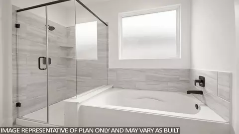Bath - 4617 Vernal Loop, Conroe, TX 77303 photo 2 of 4