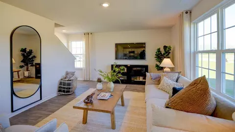 Living - 7247 Hunter Hill Rd, Rocky Mount, NC 27804 photo 1 of 2