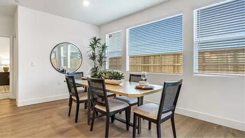 Dining - 3705 Acre Ct, Shafter, CA 93263 photo 2 of 2