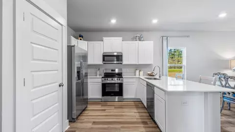 Kitchen - 3173 Silver Maple Rd, Cantonment, FL 32533 photo 1 of 3