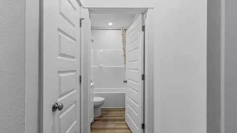 Entry Way - 3173 Silver Maple Rd, Cantonment, FL 32533 photo 4 of 5