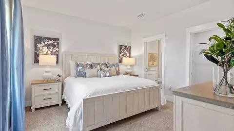 Bedroom - 3173 Silver Maple Rd, Cantonment, FL 32533 photo 1 of 11