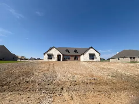 703 Water Side Dr, Van Alstyne, TX 75495