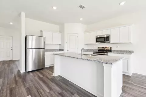 Kitchen - 414 Otway Loop, Bethlehem, GA 30620 photo 2 of 4