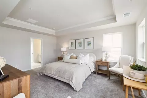 Bedroom - 9894 Obin Ln, Waldorf, MD 20601 photo 2 of 10