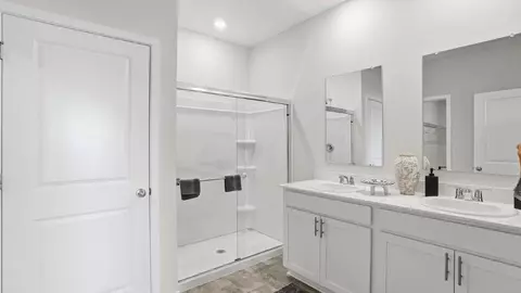 Bath - 8740 Basil Rd NW, Baltimore, OH 43105 photo 1 of 4