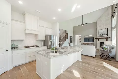 Kitchen - 301 River Meadows Ln, Argyle, TX 76226 photo 3 of 4