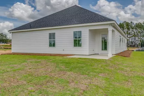 Exterior - 127 Laurel Branch Dr, Dothan, AL 36305 photo 9 of 14