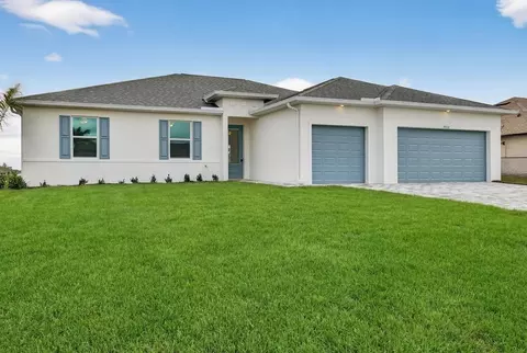 518 Chiquita Blvd N, Cape Coral, FL 33993