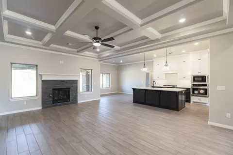 Living - 932 Hydrangea Way, Edmond, OK 73034 photo 7 of 20