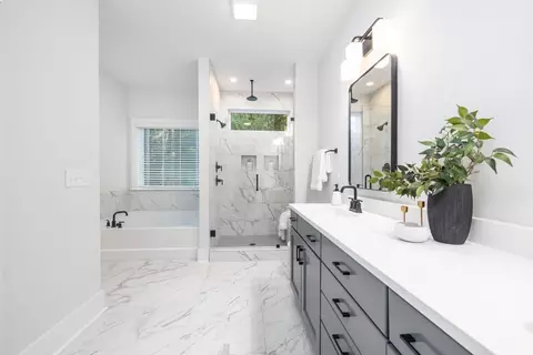 Bath - 3655 Rivergate Way NE, Leland, NC 28451 photo 6 of 7
