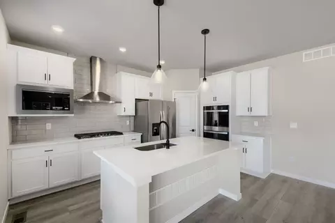 Kitchen - 288 Equine Rd, Berthoud, CO 80513 photo 1 of 4