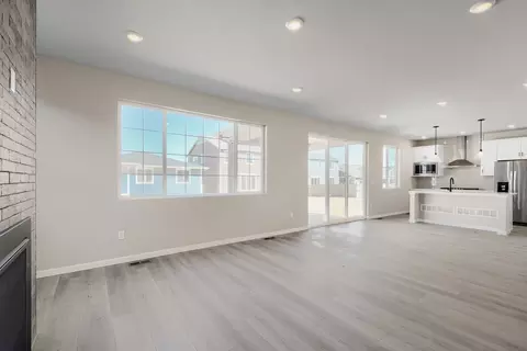 Living - 288 Equine Rd, Berthoud, CO 80513 photo 2 of 3
