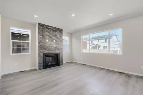 Living - 288 Equine Rd, Berthoud, CO 80513 photo 1 of 3