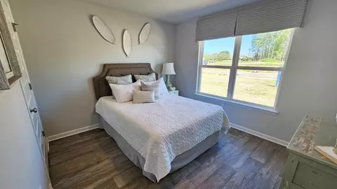 Bedroom - 101 Mulberry Dr, Lucedale, MS 39452 photo 3 of 10