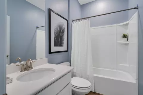 Bath - 908 Lovegrass Dr, Rockledge, FL 32955 photo 2 of 2