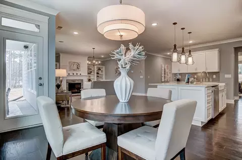 Dining - Blessed Hope Rd, York, SC 29745 photo 8 of 13
