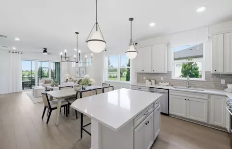 Kitchen - 11435 Emberstone Cir, Parrish, FL 34219 photo 3 of 6