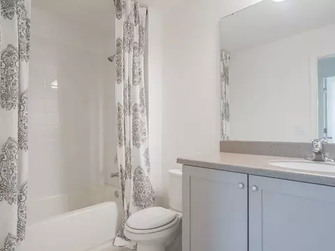 Bath - 1668 Rambutan Ln, Saint Cloud, FL 34771 photo 2 of 3