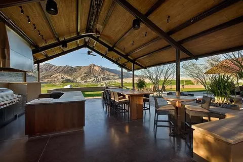 Kitchen - 20948 W Pasadena Ave, Buckeye, AZ 85396 photo 1 of 1