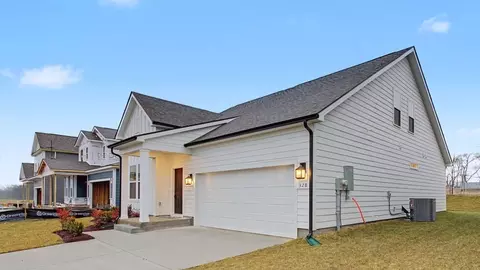 328 Black Bear Dr, Mount Pleasant, TN 38474
