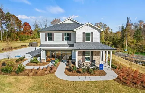 1004 Wt Ferguson Dr, Matthews, NC 28104