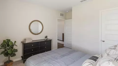 Bedroom - 2815 Adeline Ave, Winter Haven, FL 33881 photo 6 of 9