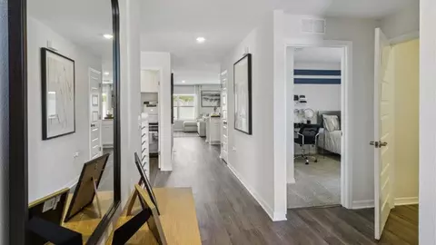 Entry Way - 2815 Adeline Ave, Winter Haven, FL 33881 photo 6 of 7