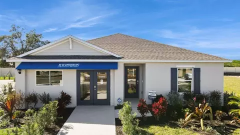 Exterior - 2815 Adeline Ave, Winter Haven, FL 33881 photo 4 of 6