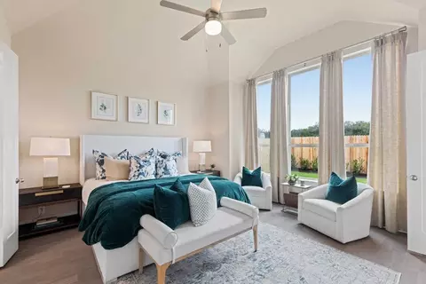 Bedroom - 2000 Deveraux Ave, Van Alstyne, TX 75495 photo 1 of 10