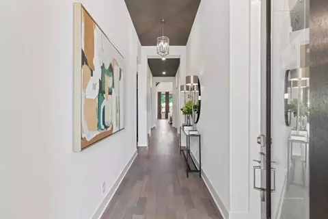 Entry Way - 2000 Deveraux Ave, Van Alstyne, TX 75495 photo 4 of 5