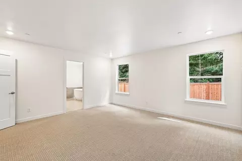 Bedroom - 24323 13th Ave SE, Bothell, WA 98021 photo 1 of 1