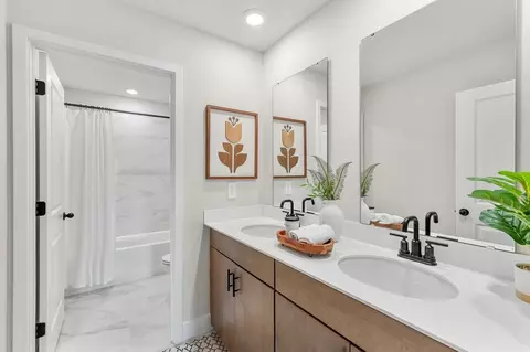 Bath - 4295 Darby Ct, Eustis, FL 32736 photo 5 of 5