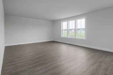 Living - 1050 Worthington Rd, Exton, PA 19341 photo 3 of 7
